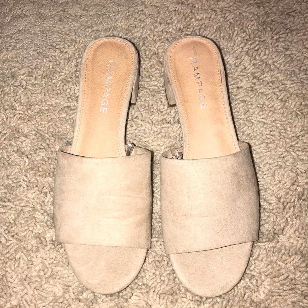 Cute low heels
